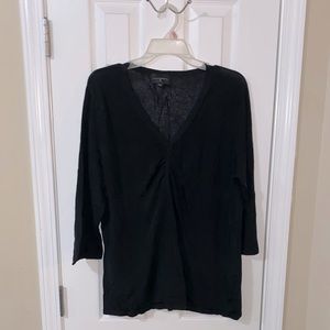 Investments V-neck Black Sweater! 3/4 sleeve☺️🤩 2 X women 🙌🏾🎁🔥